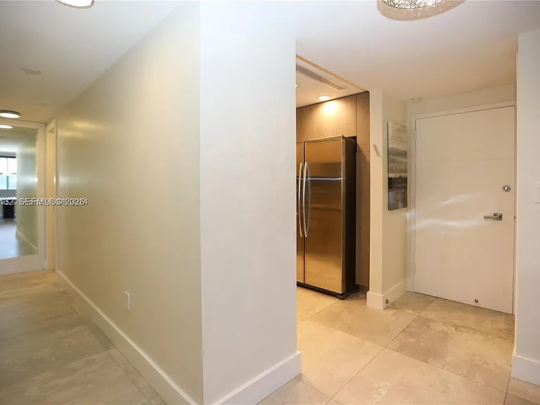 300 Bayview Dr #216 — Photo 7