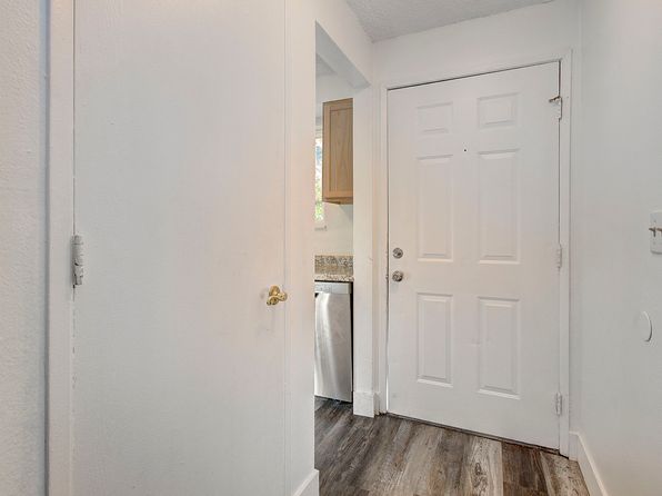 6435 SW 192nd Ave #2