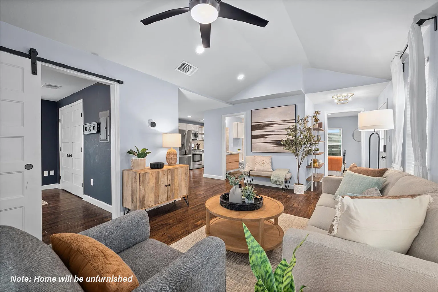 2 bed, 816 sqft, $2,600 — Photo 3