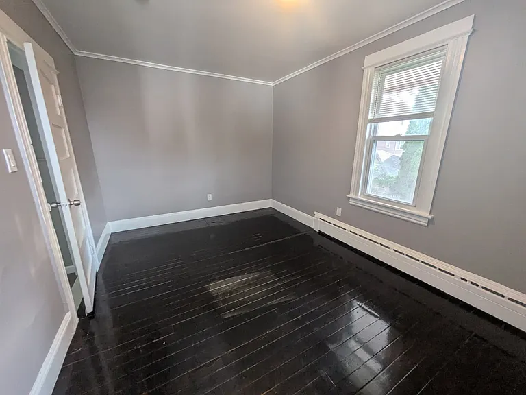 129 Sage Ave #O2R — Photo 4
