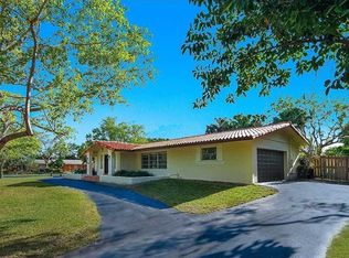 12420 SW 105th Ave, Miami, FL 33176