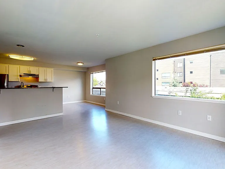 Avalon West Apartments — Photo 20
