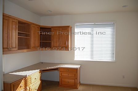 3rd image of 108 Greenwood Ct