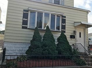 208 Maple St, Kearny, NJ 07032