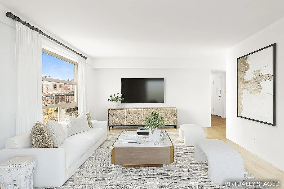 100 La Salle St APT 8C photo 1