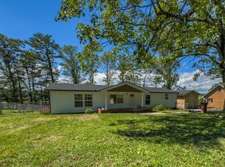 1277 Brush Rd, Lewisburg, WV 24901