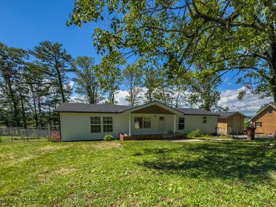 1277 Brush Rd, Lewisburg, WV, 24901