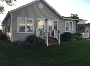 217 Dixie St, Spring Lake, MI 49456