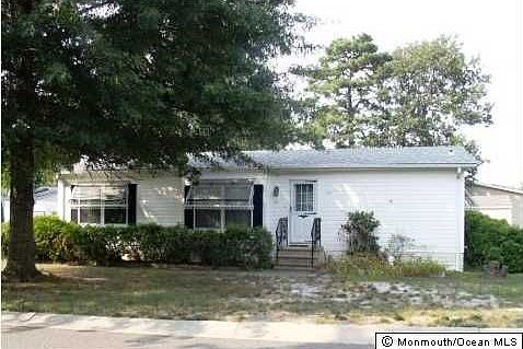 1st image of 127 Briarwood Ct