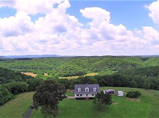 297 Case Rd, Marshall, AR 72650