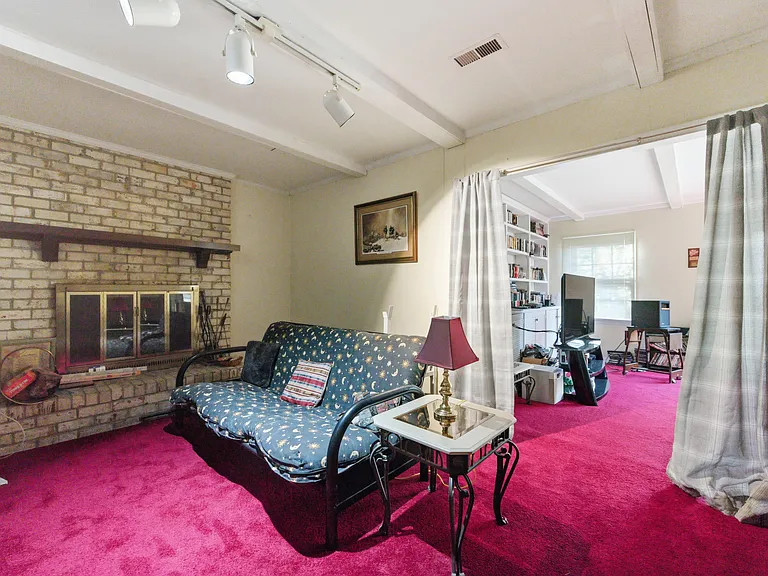 205 Orkney Pl — Photo 7