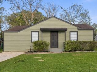 1308 N Rockisland St, Angleton, TX 77515