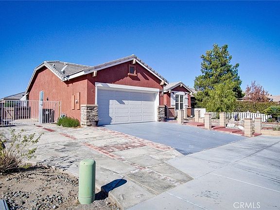 2nd image of 15578 Rocky Knoll Ln