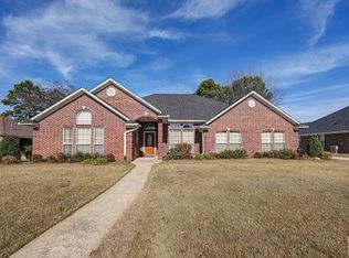 6133 Timberwood Ln, Texarkana, AR 71854
