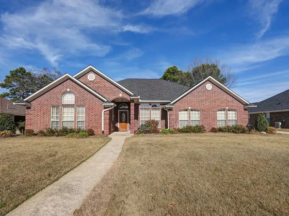 6133 Timberwood Ln, Texarkana, AR 71854