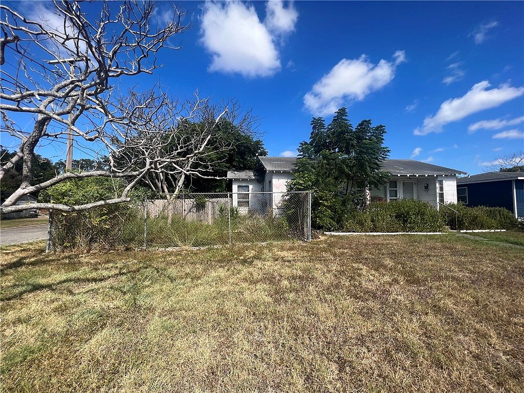 4107 Carroll Ln, Corpus Christi, TX 78411 | MLS #426161 | Zillow