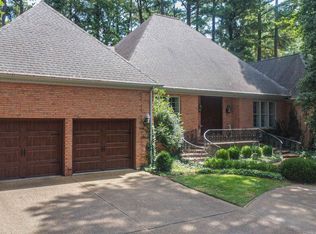 4673 Quail Hollow Dr, Paducah, KY 42001