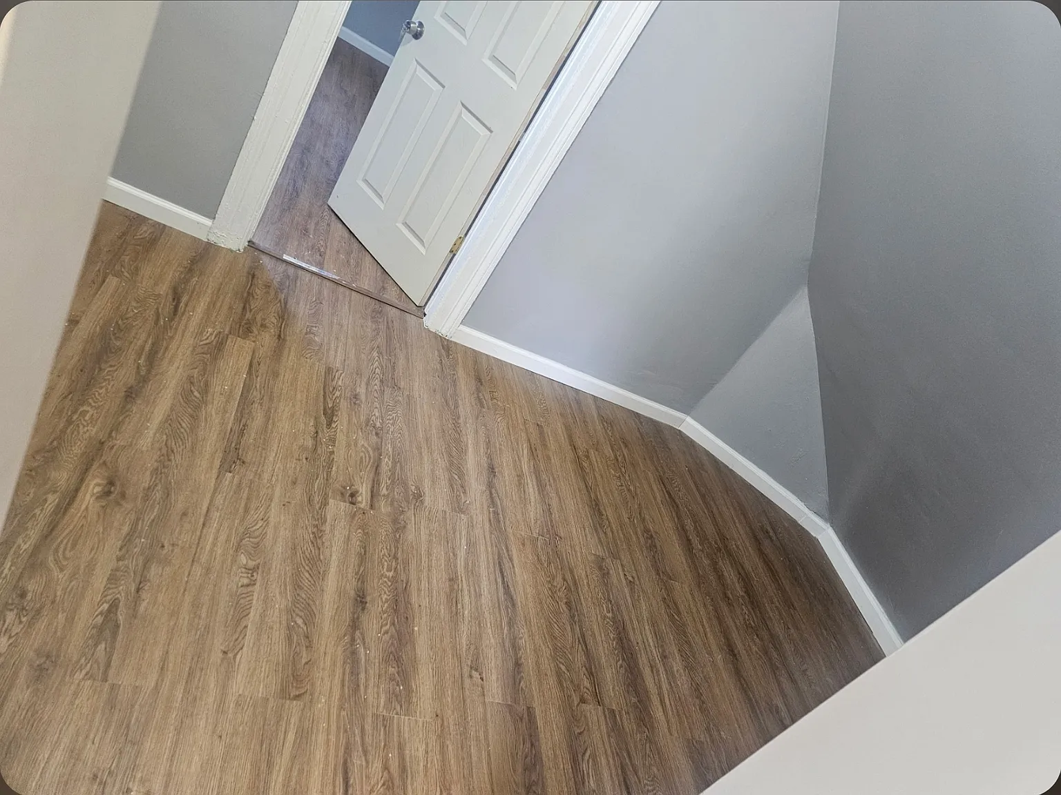 1 bed, 650 sqft, $2,300 — Photo 2