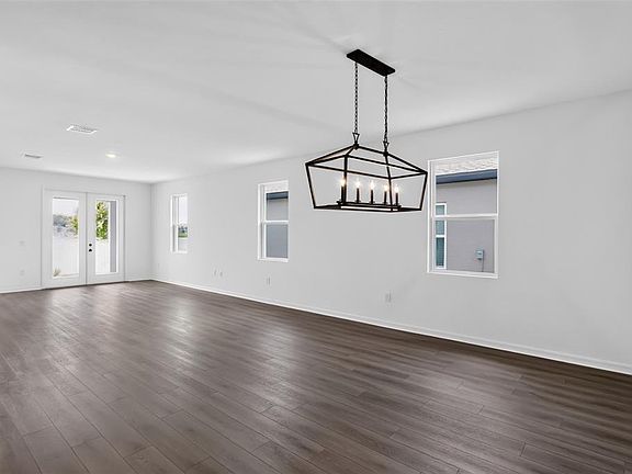 5th image of 2525 Broadwing St