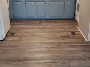 205 2nd St UNIT A, Kalona, IA 52247