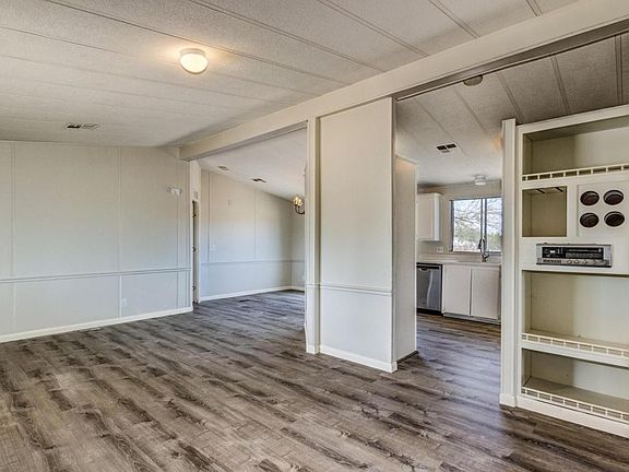 3rd image of 27026 N 204th Ave
