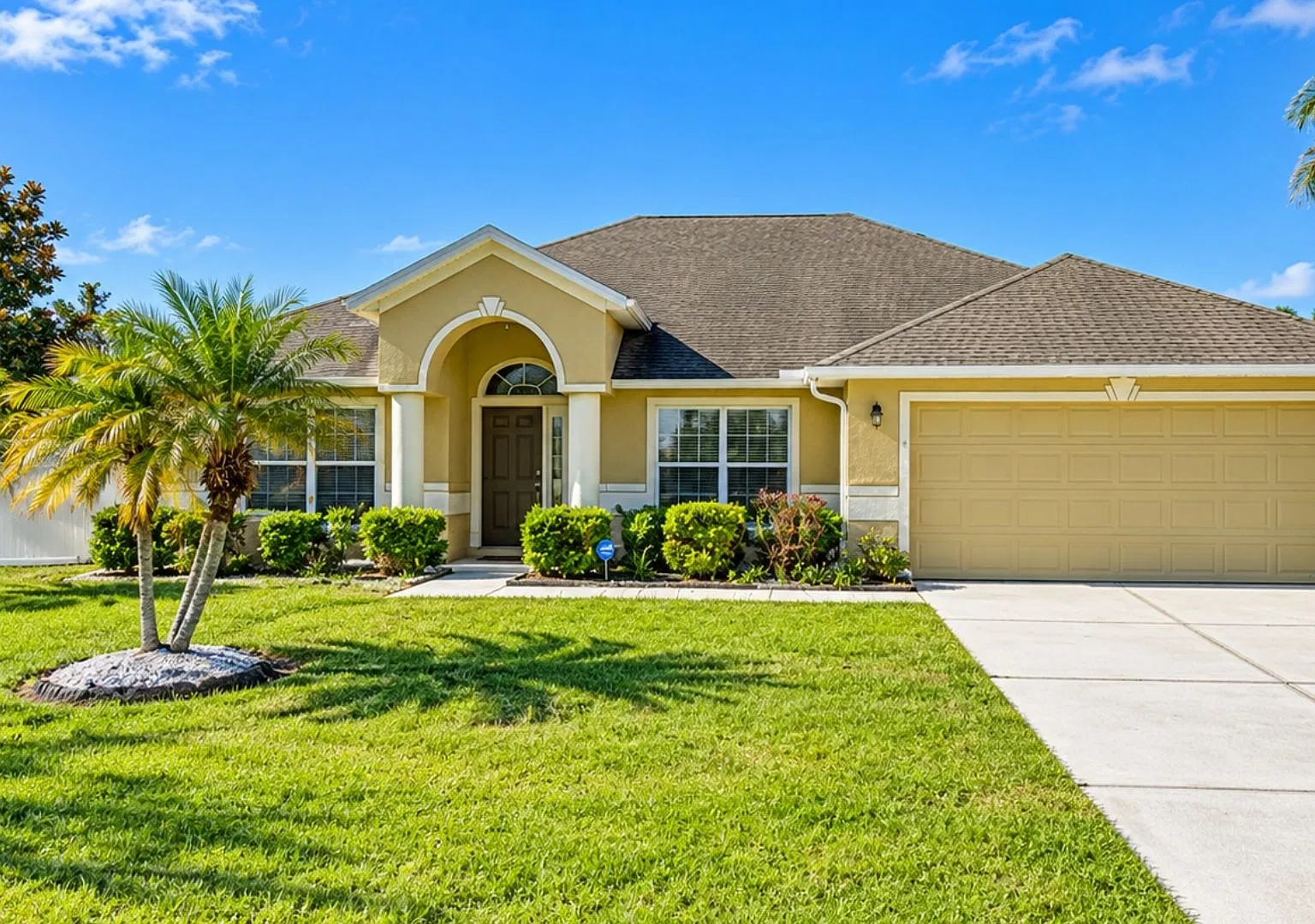 102 Talavera Ln, Kissimmee, FL 34758 - 1 — Photo 2