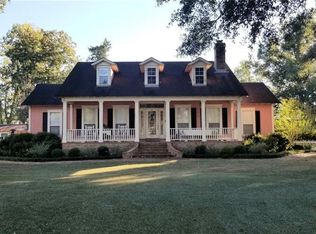 903 Tunica Dr W, Marksville, LA 71351