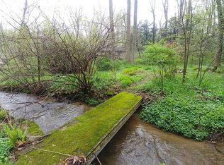 48 Fox Rd, Fleetwood, PA 19522