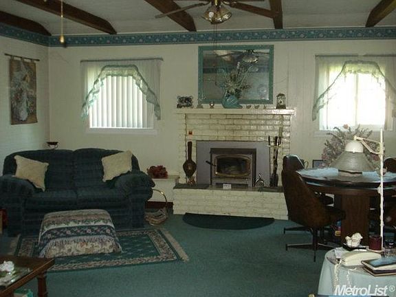 2nd image of 3837 Lynhurst Way