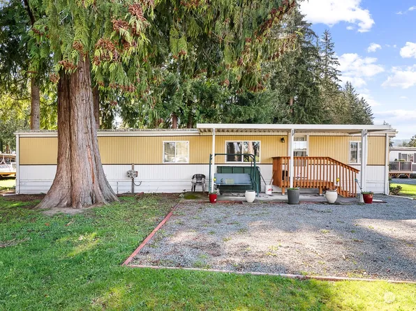 9403 Pierce Lane #8, Sedro Woolley, WA 98284