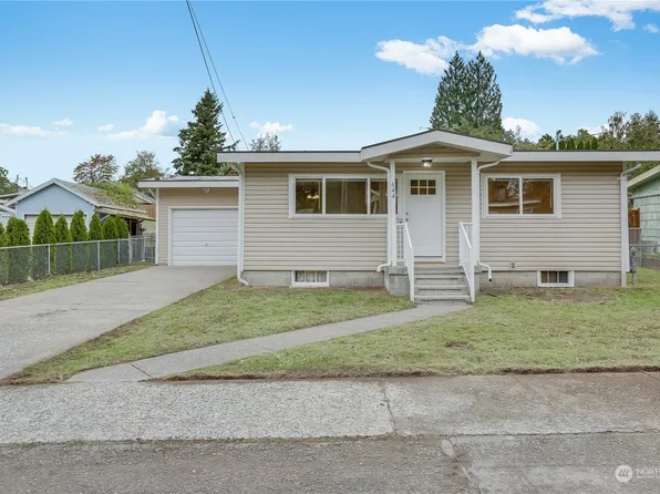 644 Ferndale Avenue NE, Renton, WA 98056