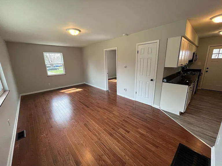 154 Fairway Dr #A — Photo 2