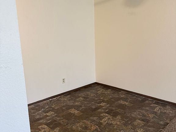 2nd image of 732 S 18th St APT 21