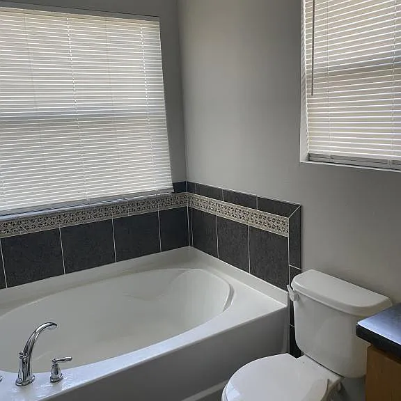 1032 Chalcedony St — Photo 8