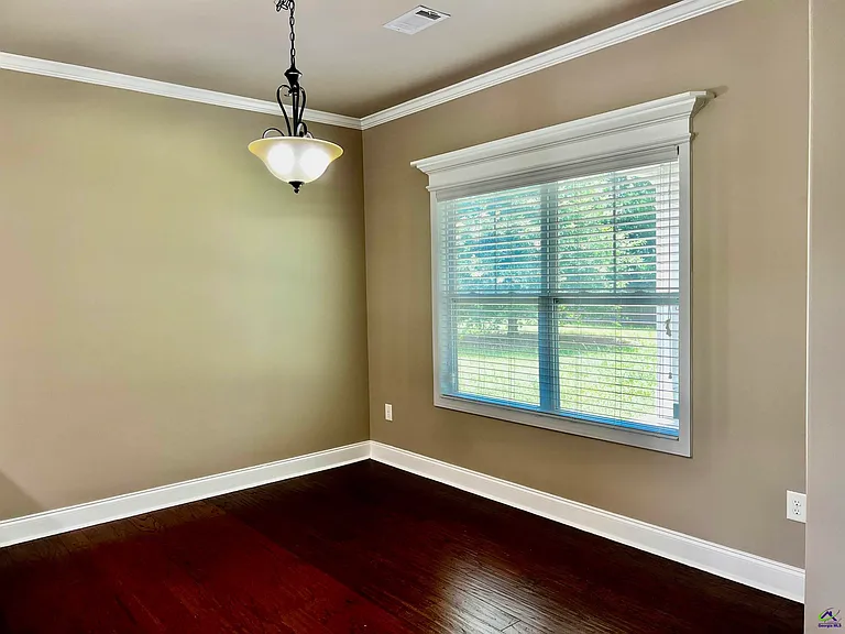 208 Black Hawke Ln — Photo 10