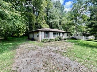 1818 Crestview Dr, Pulaski, TN 38478
