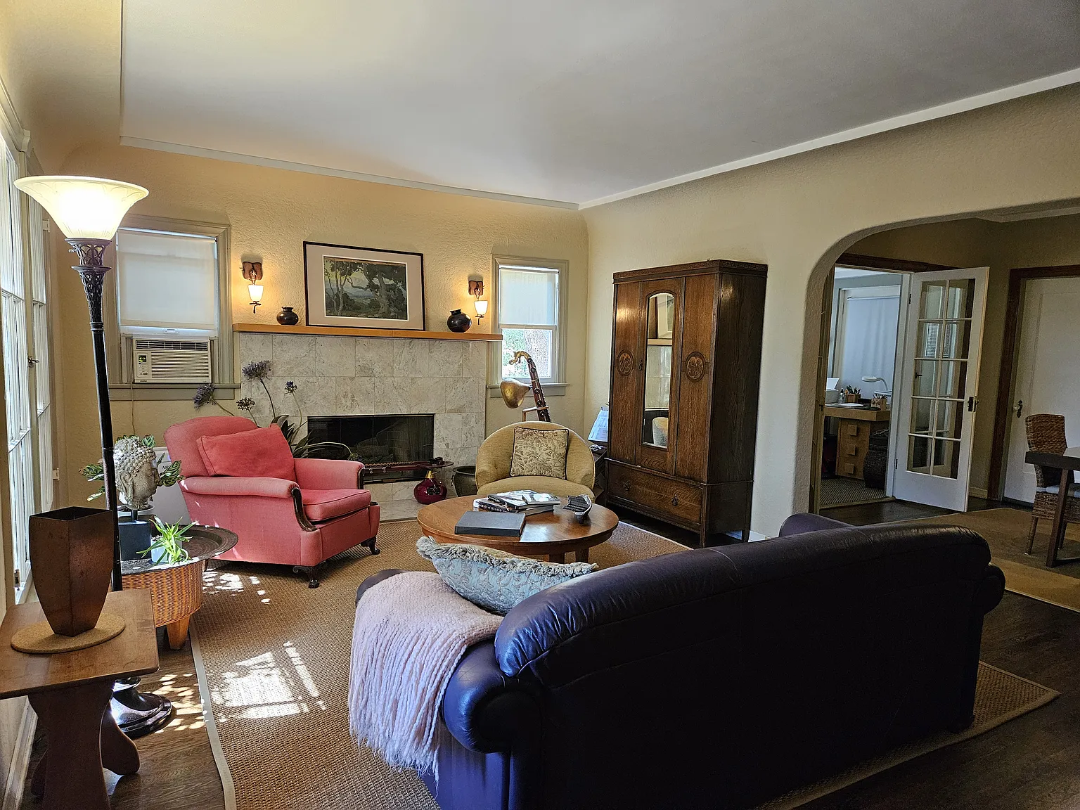 3 bed, 1443 sqft, $1,100 — Photo 2