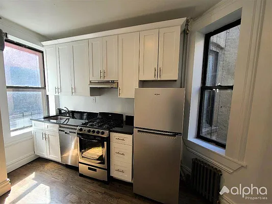 Rented by Alpha Properties NYC I LLC | media 27