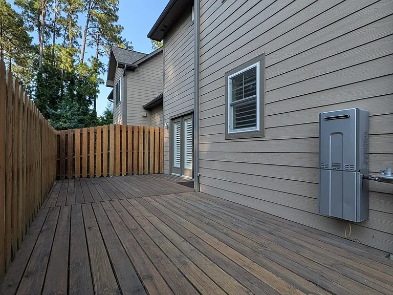 129 Pinebranch Ct — Photo 18