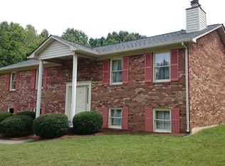 237 Shady Oak Ct, Clemmons, NC 27012