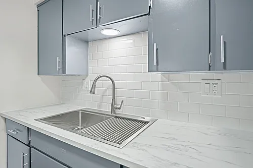 Wornall Place Apartments Photo 1