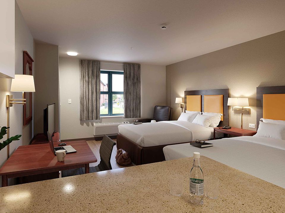 Deluxe Studio - 2 Full Beds