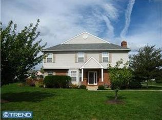 22 Red Tail Ct, Limerick, PA 19468