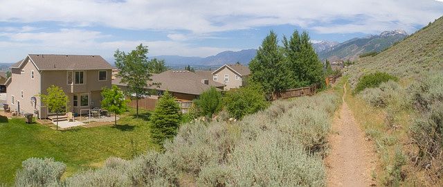 Direct access to Shoreline trail