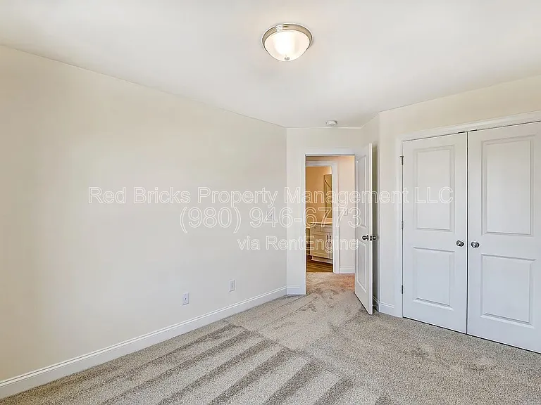 4023 Black Ct — Photo 31