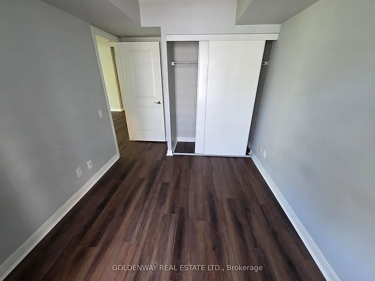 190 Borough Dr #802 — Photo 18