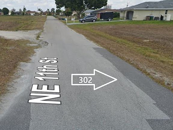 5th image of 302 NE 11th St
