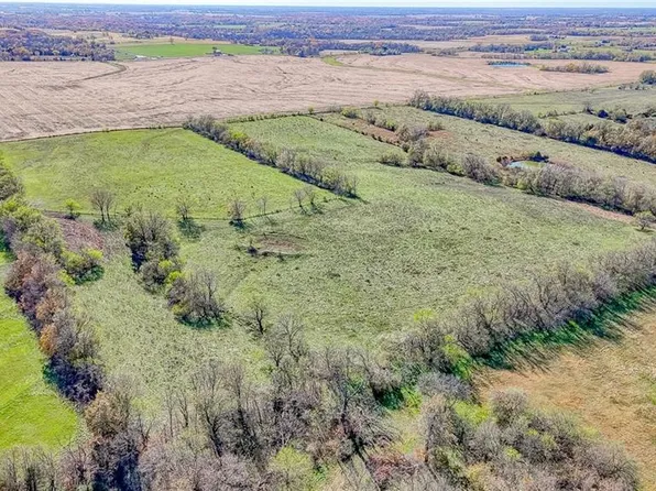 342 SW 701st Rd, Centerview, MO 64019