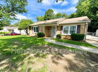300 W Arrowood Rd, Charlotte, NC 28217