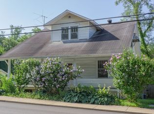 817 W 11th St, Bloomington, IN 47404